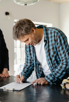 2. Prop manager - pexels-mart-production-7415123